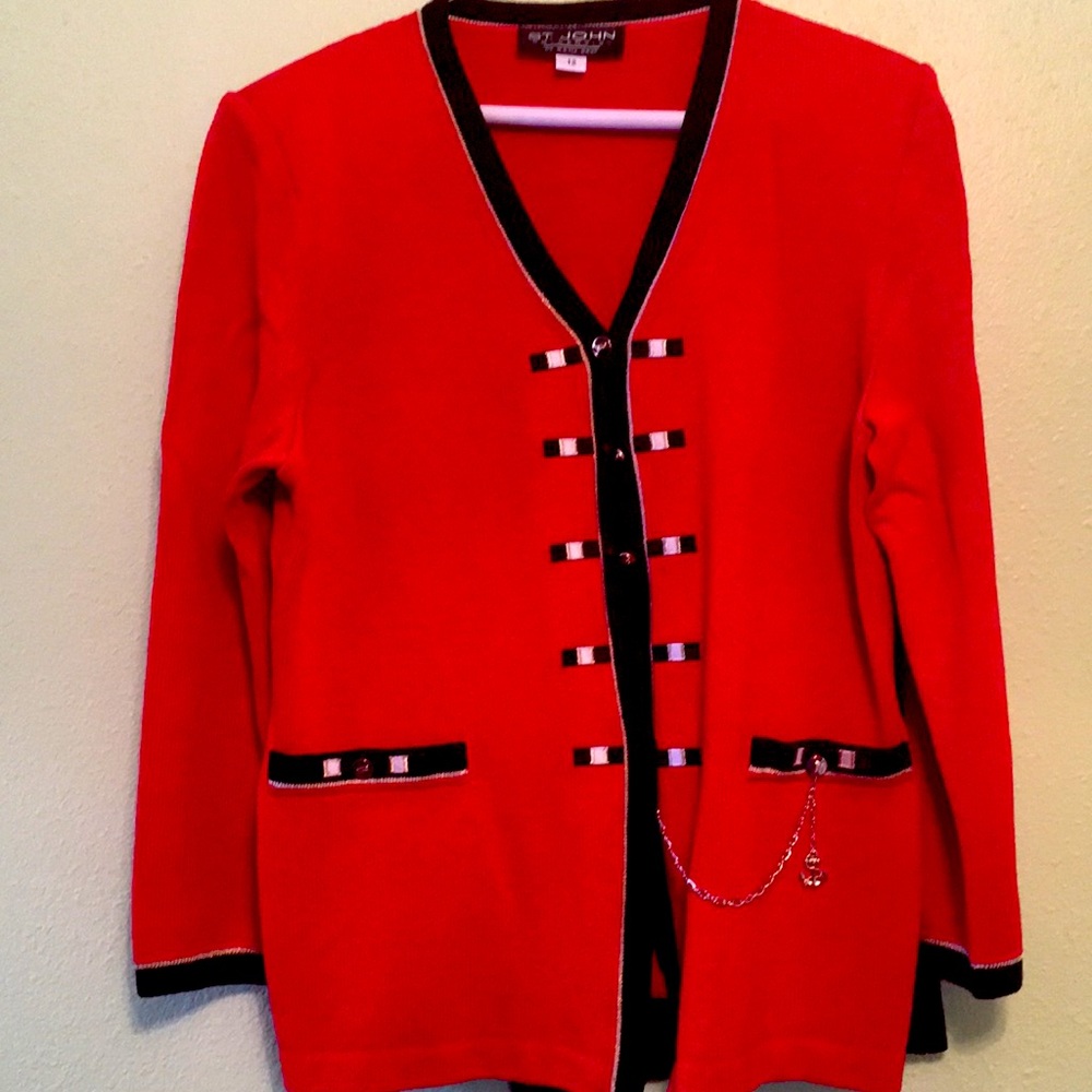 Beautiful St. John collection red/black pant suit. Siz 12 worn twice.